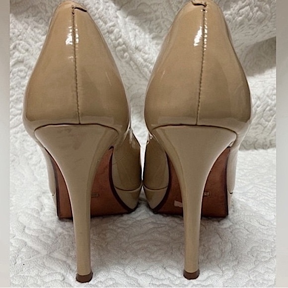 Cole Haan platform patent leather heels, nude, Nike air Comfort, peep toe, 9B - Picture 9 of 10